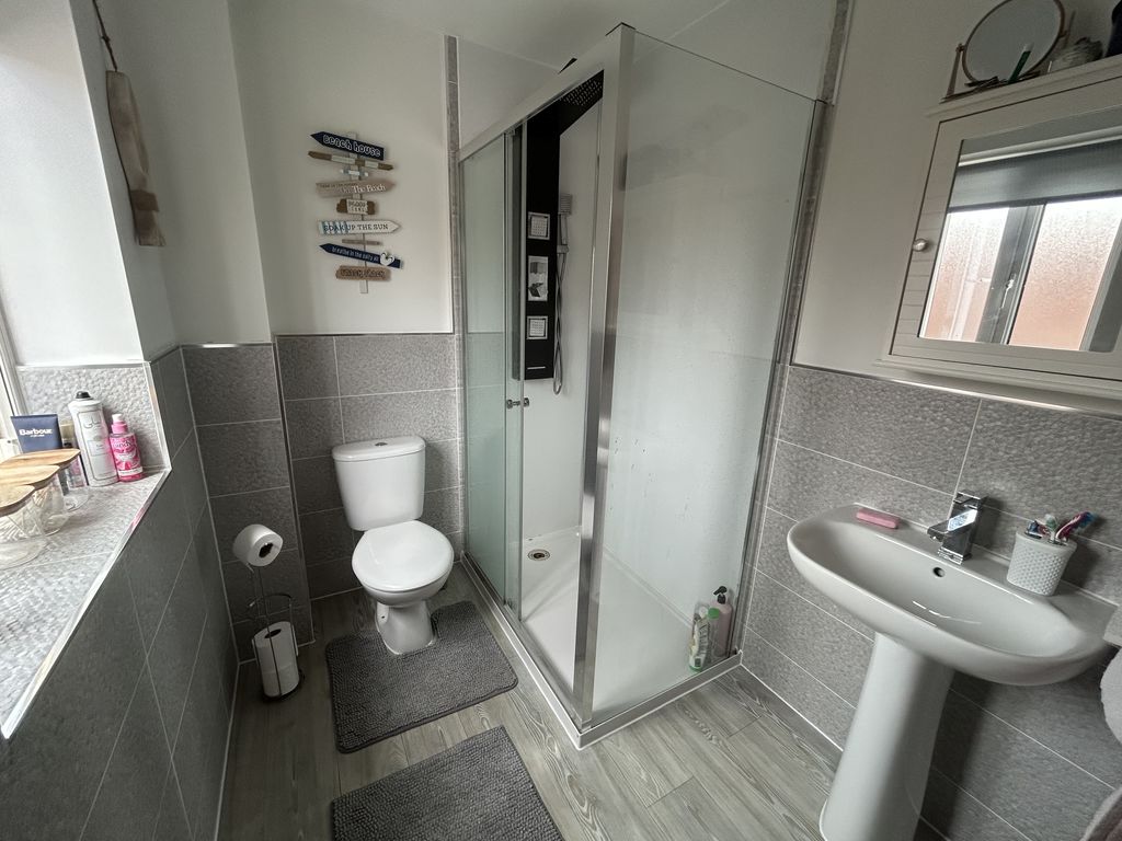 Headley Meadow Shortstown